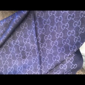 Brand new with tags Gucci scarf